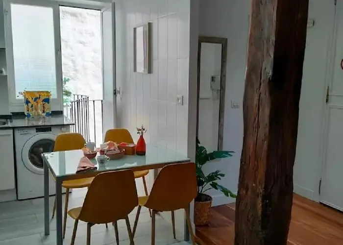 Inar Centrico Junto Ayuntamiento & Ria